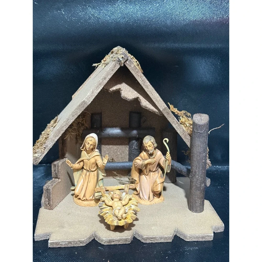 Fontanini Depose Italy Nativity Set Holy Family‎ Wood Stable Manger 1983 Vintage